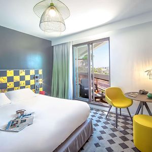 Privilege room one double bed balcony